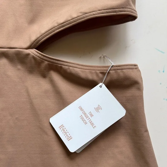 Wolford Tan Bodysuit - Picture 2 of 6